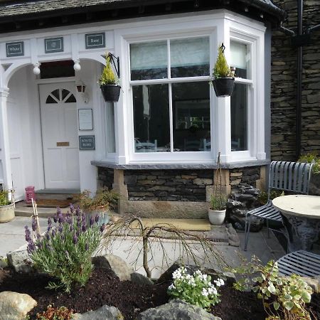 White Rose Hotel Windermere Bagian luar foto