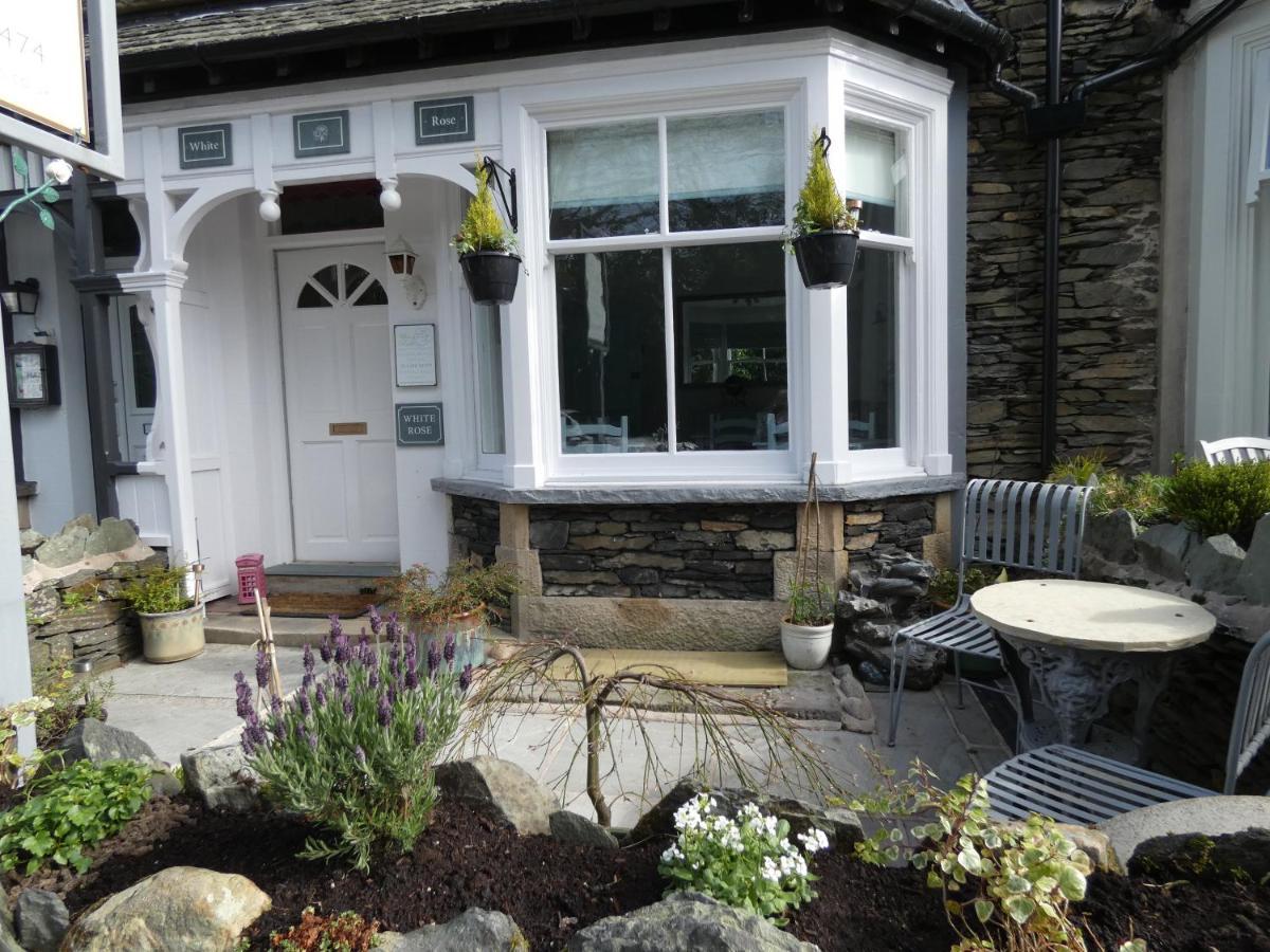 White Rose Hotel Windermere Bagian luar foto