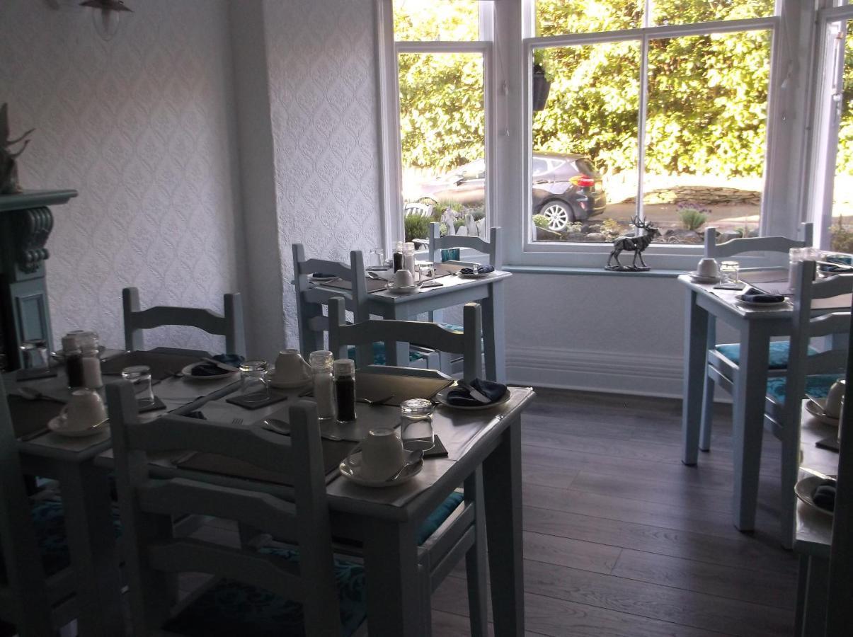 White Rose Hotel Windermere Bagian luar foto
