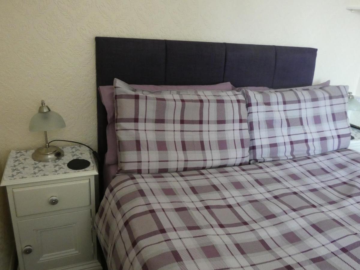 White Rose Hotel Windermere Bagian luar foto