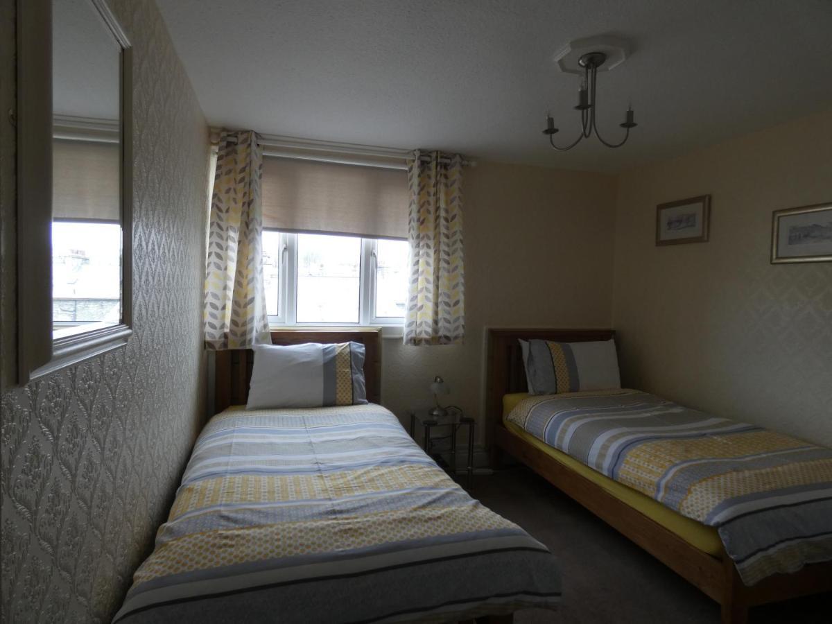White Rose Hotel Windermere Bagian luar foto