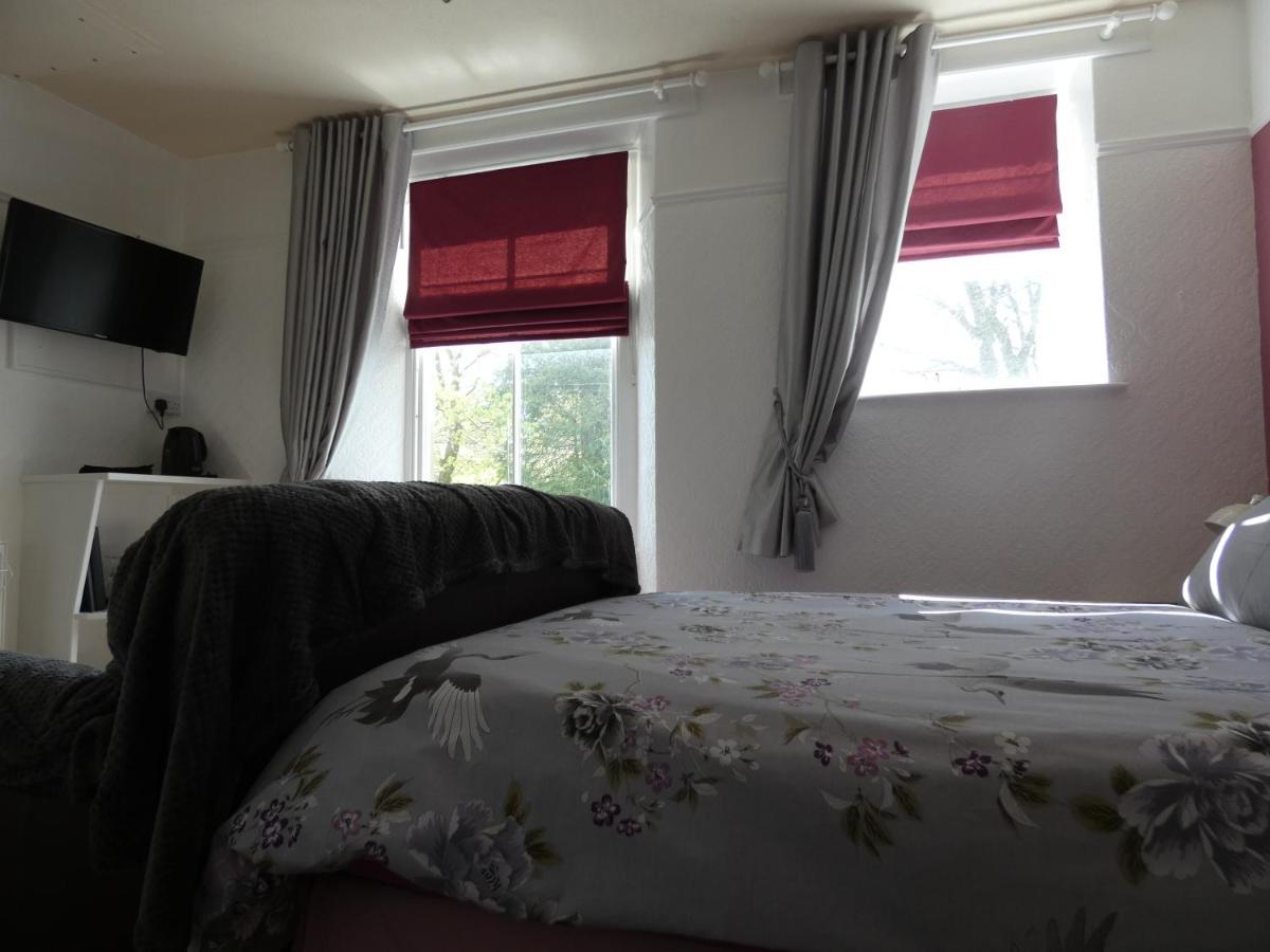 White Rose Hotel Windermere Bagian luar foto