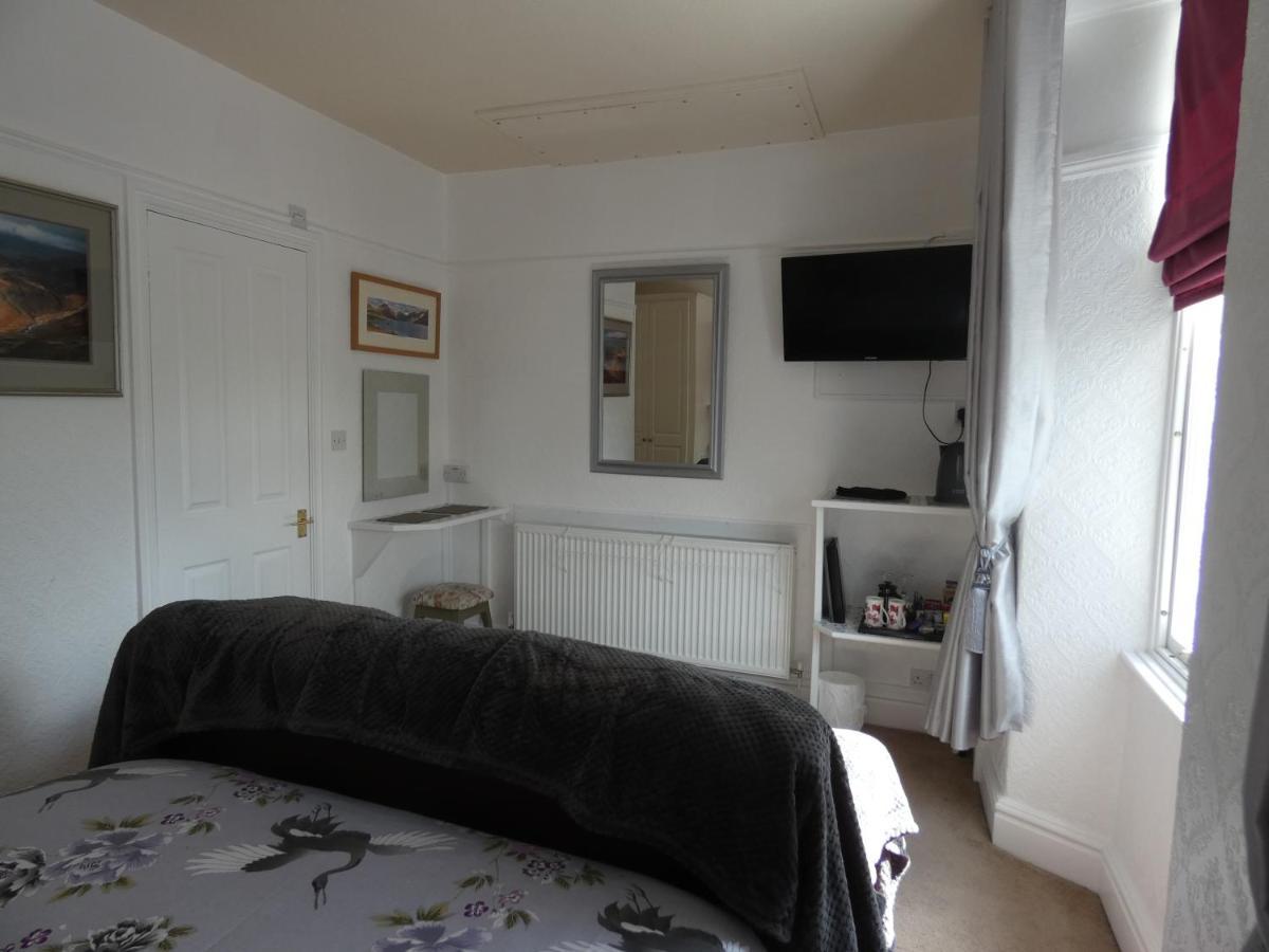 White Rose Hotel Windermere Bagian luar foto
